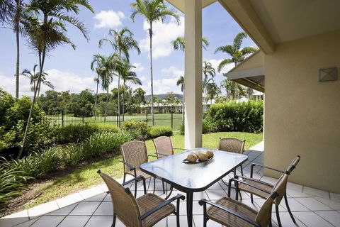 Paradise Links Resort Port Douglas - Pubs and Clubs 18