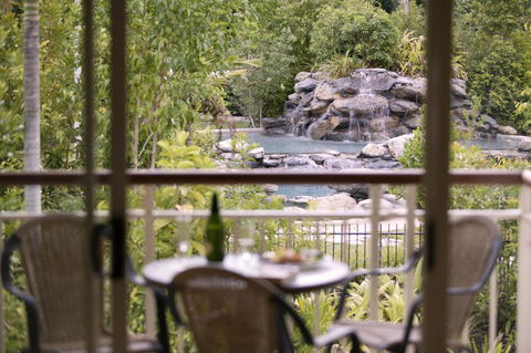 Paradise Links Resort Port Douglas - Pubs and Clubs 5
