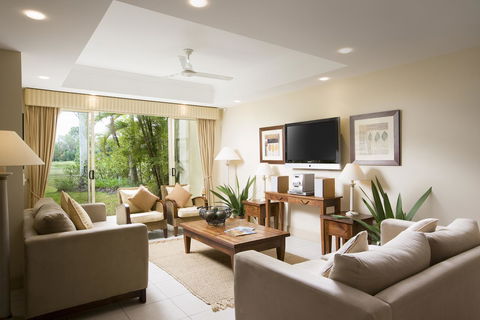 Paradise Links Resort Port Douglas - Pubs and Clubs 15