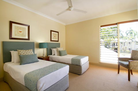 Paradise Links Resort Port Douglas - Pubs and Clubs 12