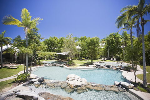 Paradise Links Resort Port Douglas - Pubs and Clubs 35