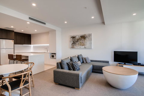 Iconic Kirra Beach Resort - Go Out 4