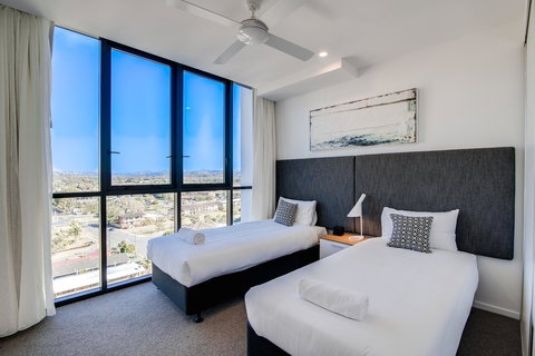 Iconic Kirra Beach Resort - Go Out 37