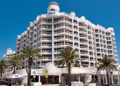 Broadbeach Holiday Apartments - Pubs and Clubs 42
