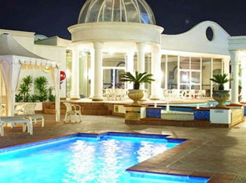 Broadbeach Holiday Apartments - Pubs and Clubs 38