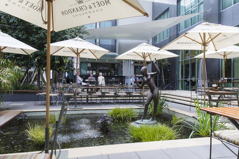Stamford Plaza Brisbane - Pubs and Clubs 20