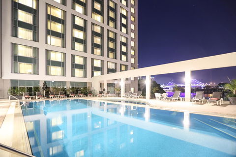 Stamford Plaza Brisbane - Pubs and Clubs 2