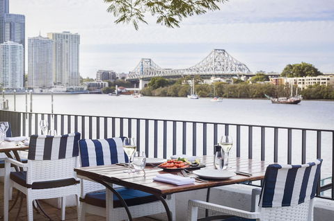 Stamford Plaza Brisbane - Pubs and Clubs 3