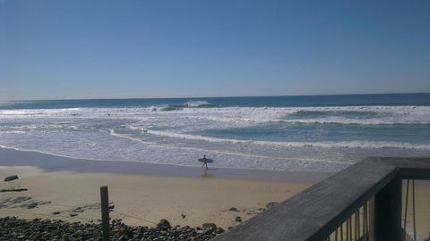 Beach House On Jones Parade, Central Coolum Beach - Pubs and Clubs 14