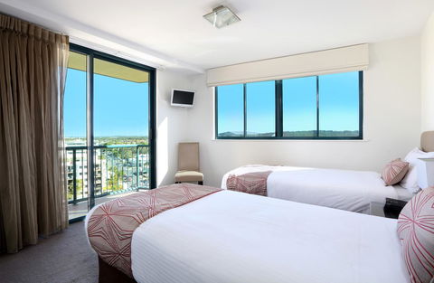 Peninsular Beachfront Resort - Go Out 5
