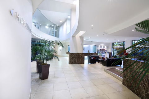 Peninsular Beachfront Resort - Go Out 19