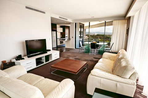 The Wave Resort - Pubs and Clubs 35