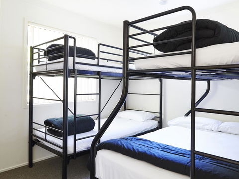 NRMA Treasure Island Holiday Resort - Pubs and Clubs 18