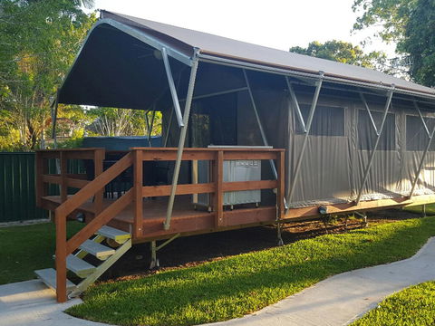 NRMA Treasure Island Holiday Resort - Pubs and Clubs 5