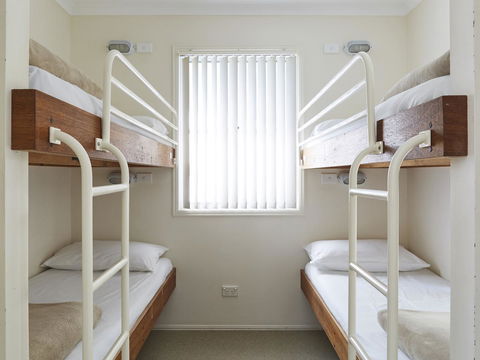 NRMA Treasure Island Holiday Resort - Pubs and Clubs 35