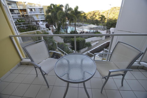 Seachange Coolum Beach - Pubs and Clubs 28
