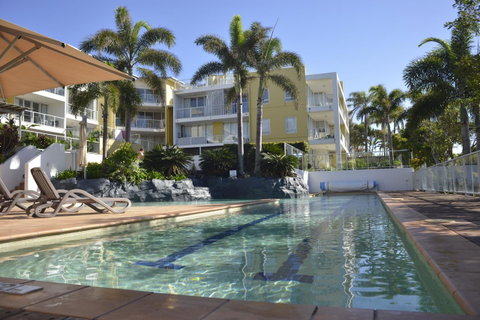 Seachange Coolum Beach - Pubs and Clubs 16