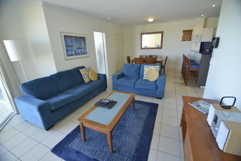 Seachange Coolum Beach - Pubs and Clubs 12