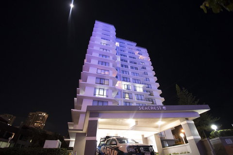 Seacrest Beachfront Apartments Surfers Paradise - Go Out 33