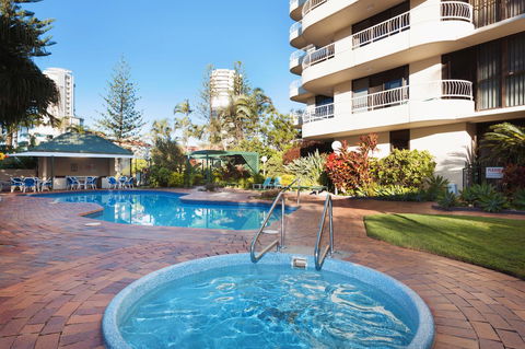 Capricornia Apartments - Pubs and Clubs 19