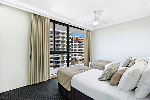 ULTIQA Beach Haven On Broadbeach - Pubs and Clubs 44
