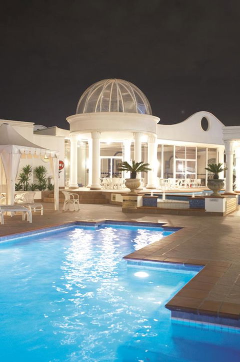 The Phoenician Resort - Pubs and Clubs 12