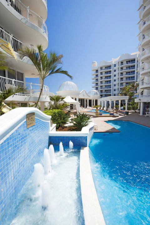 The Phoenician Resort - Pubs and Clubs 9