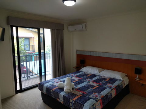 Noosa Holiday Accommodation - Pubs and Clubs 20