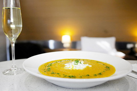 Room Motels Kingaroy - Pubs and Clubs 44