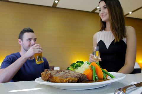 Room Motels Kingaroy - Pubs and Clubs 36