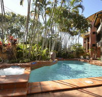 Bermuda Villas - Pubs and Clubs