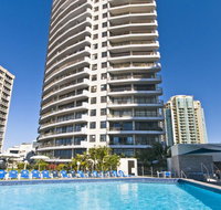 Surfers International Apartments - Pubs and Clubs