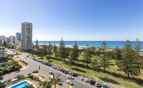South Pacific Plaza - Official - Pubs and Clubs 35