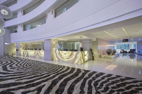 The Star Grand At The Star Gold Coast - Pubs and Clubs 14