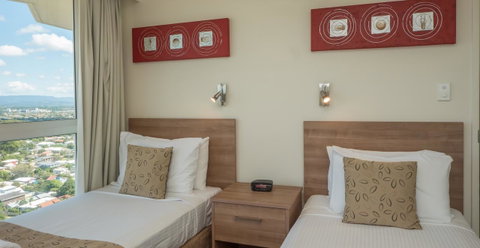 2nd Avenue Beachside Apartments - Go Out 38