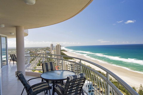 2nd Avenue Beachside Apartments - Go Out 2