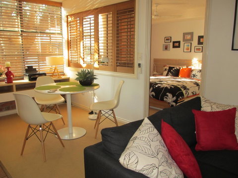 Powerhouse Apartments - Go Out 5