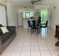 Townsville Holiday Apartments - Pubs and Clubs