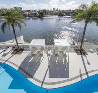 Vibe Hotel Gold Coast - Pubs and Clubs