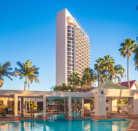 Crowne Plaza Surfers Paradise - Pubs and Clubs