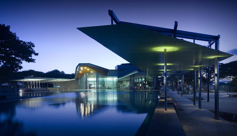 Itara Apartments - Pubs and Clubs 1