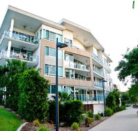 Itara Apartments - Pubs and Clubs