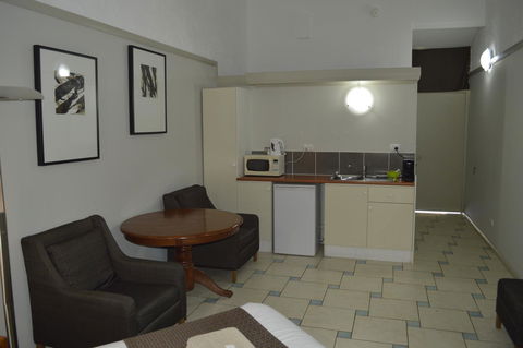 Kallangur Motel - Pubs and Clubs 31