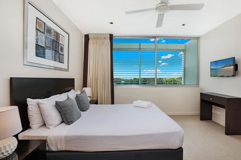 Element On Coolum Beach - Pubs and Clubs 25