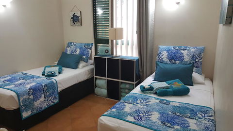 Jackies Holiday Apartment - Go Out 6