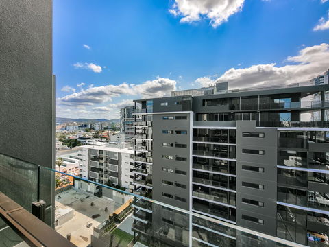 Opera Apartments South Brisbane - Go Out 23