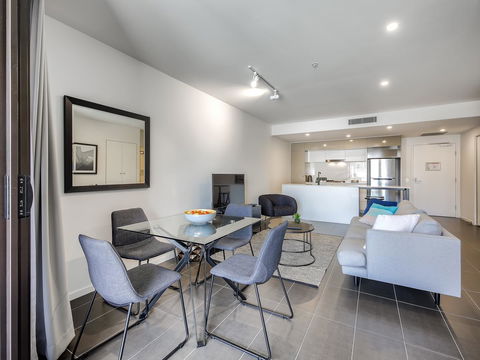 Opera Apartments South Brisbane - Go Out 8