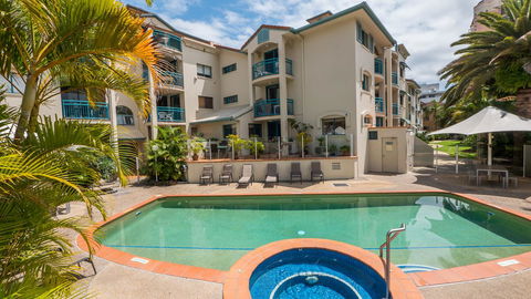 Aruba Beach Resort - Pubs and Clubs 24