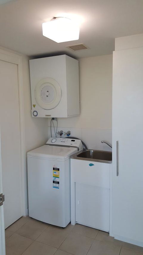 Jacana Apartments - Go Out 16
