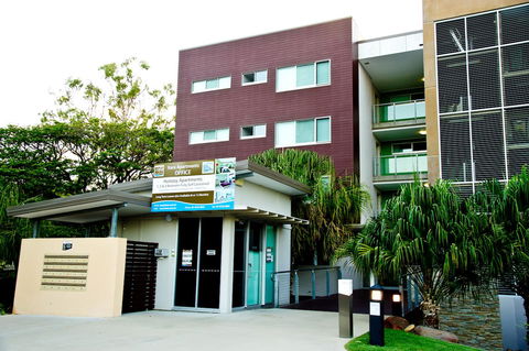 Jacana Apartments - Go Out 13